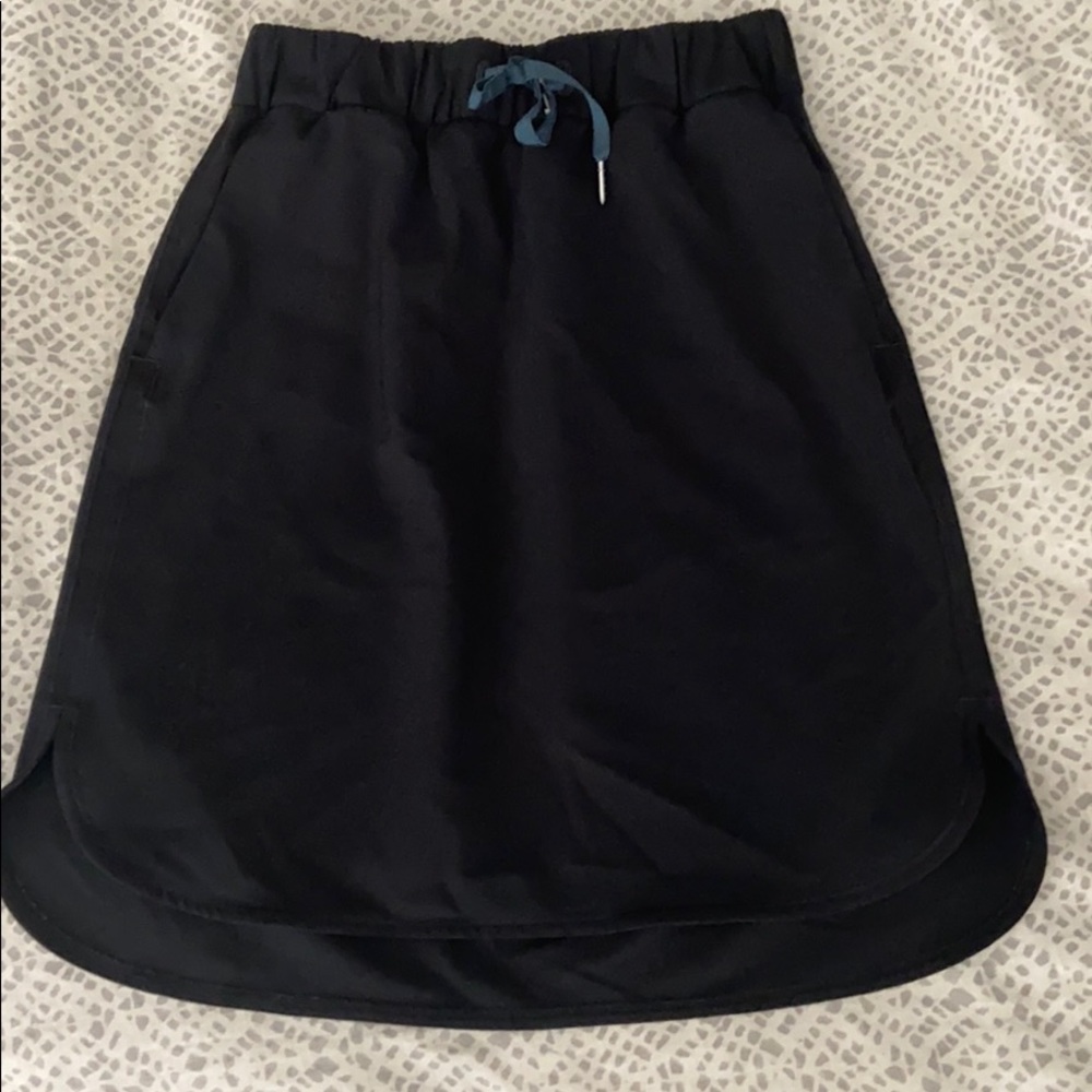 Lululemon skirt XS, black EUC